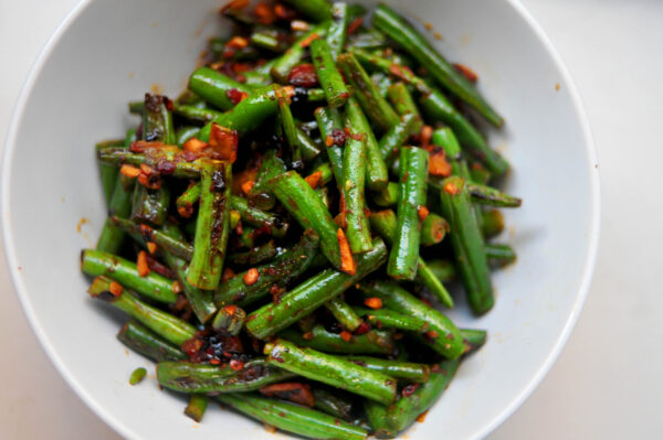 Spicy Green Beans Leanne Brown Embodied Cooking   Green Beans 600x399 