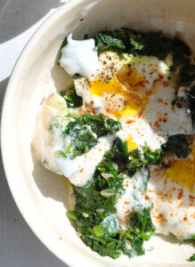 close up of green shakshuka